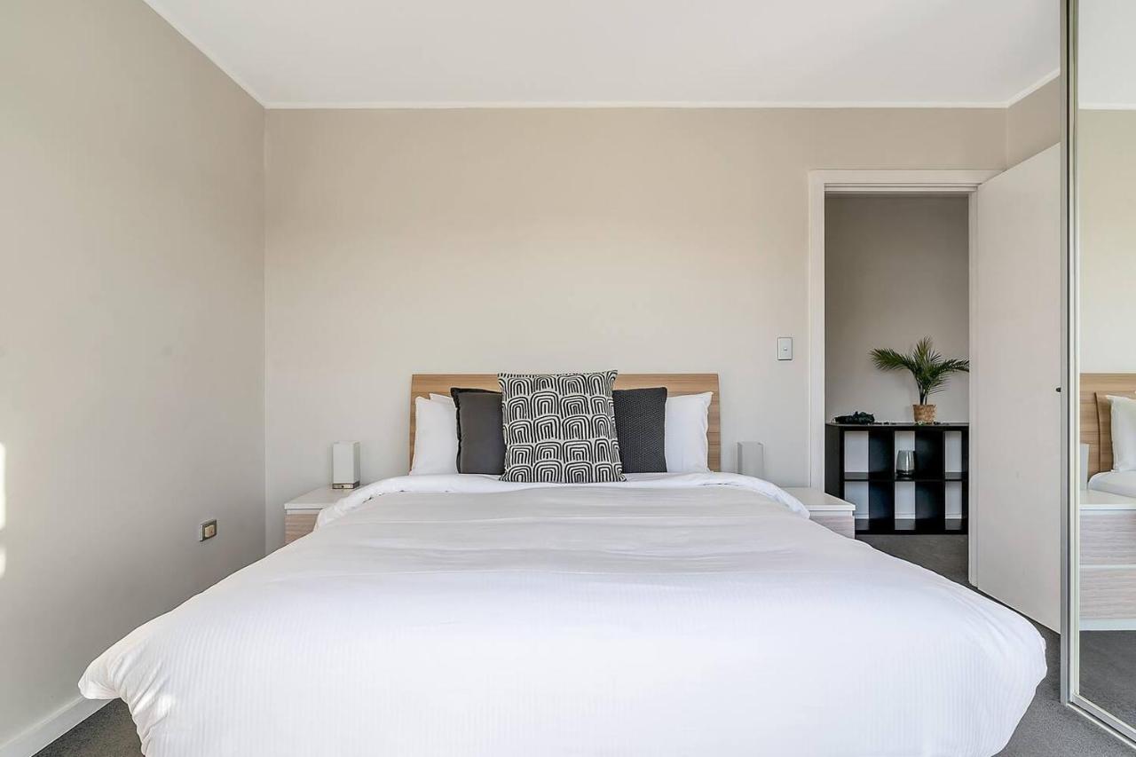 'redfern Horizons' An Unforgettable Rooftop Escape *